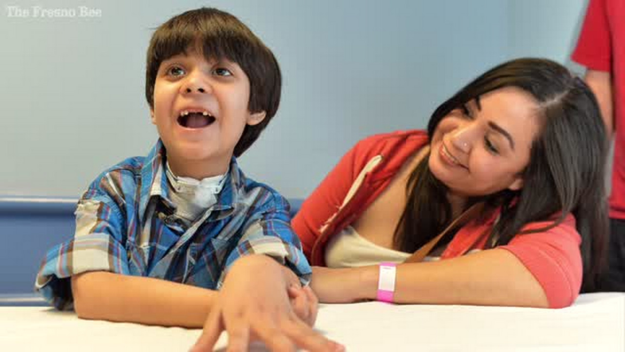 Valley Children’s doctor uses new method to fix spine that requires fewer surgeries
