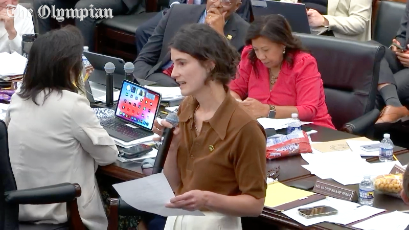 U.S. Rep. Gluesenkamp Perez fights for checks on Congress members’ mental acuity