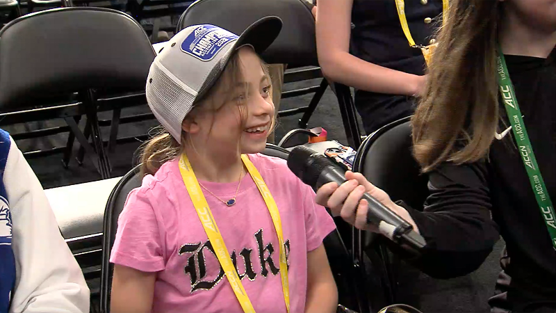 What did Duke coach Jon Scheyer's daughter ask him at the end of his press conference?