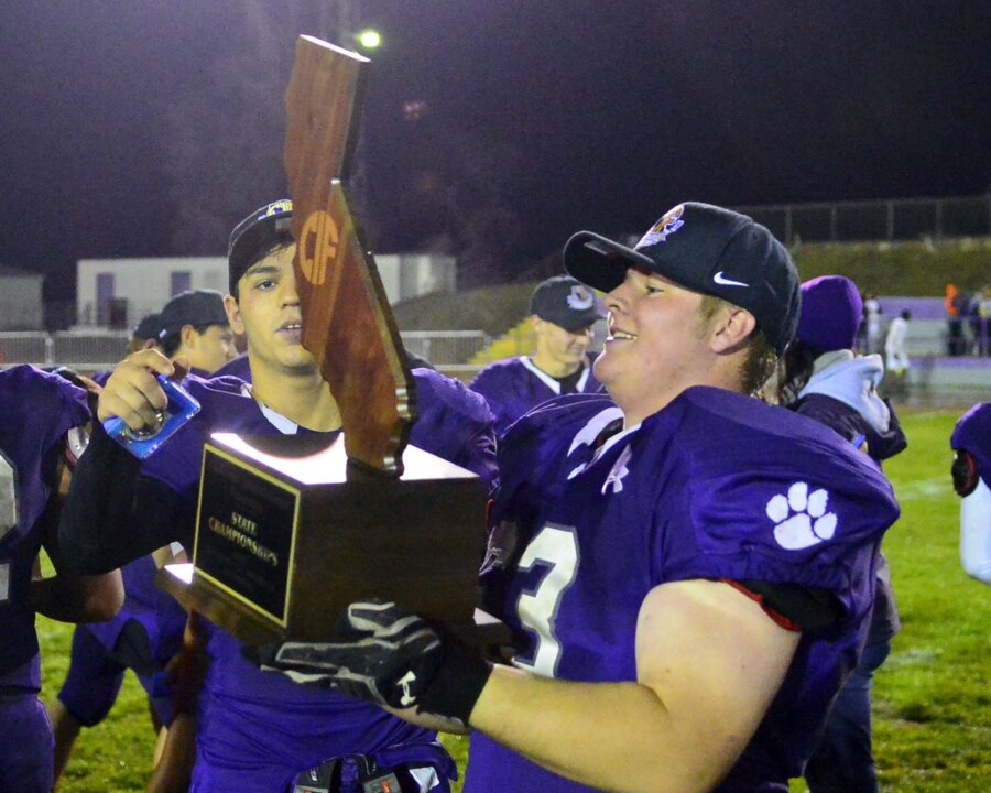 Denair dominates Santee to win state championship