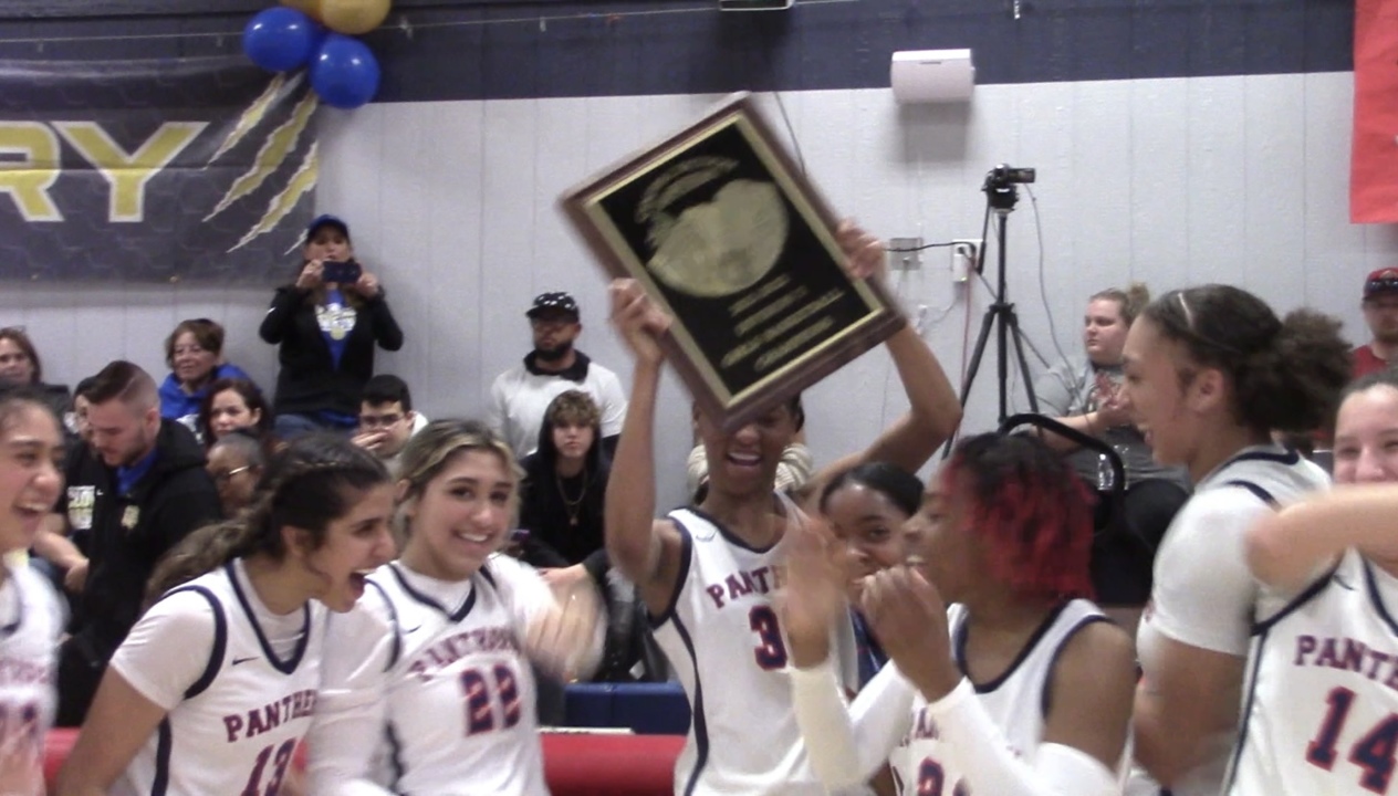 San Joaquin Memorial wins Central Section Division I girls championship
