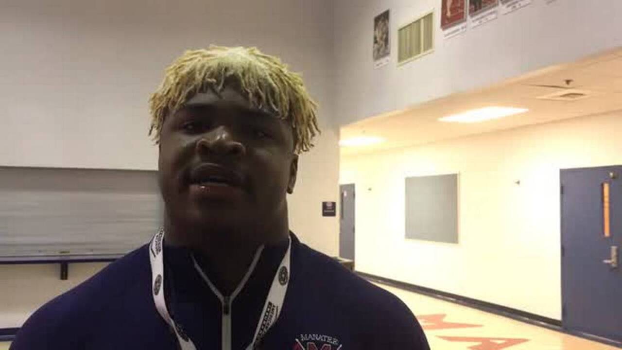 Manatee’s Joshua Booker nearly stopped wrestling. Now he’s a state tourney favorite
