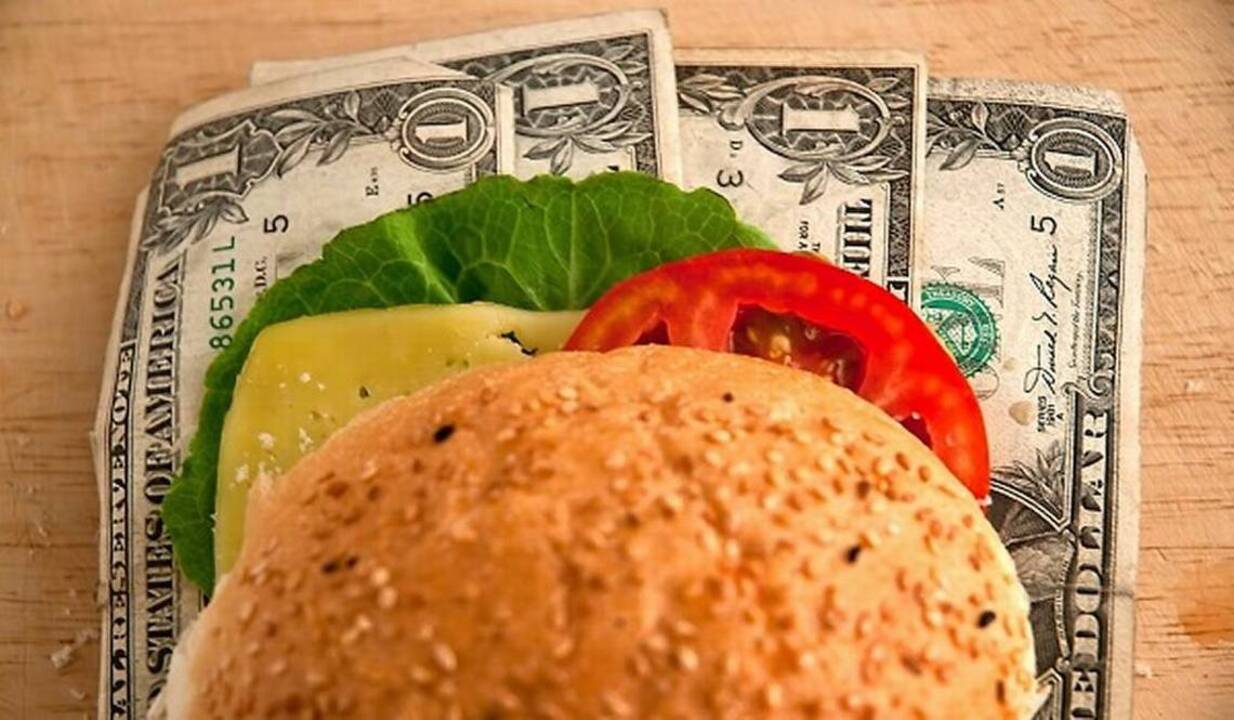Do you pay more for groceries and services on Hilton Head: Here's what we found out about the 'island up-charge'