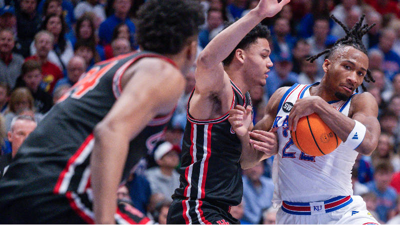 Kansas guard Darryn Peterson on cramps and tuning out social media