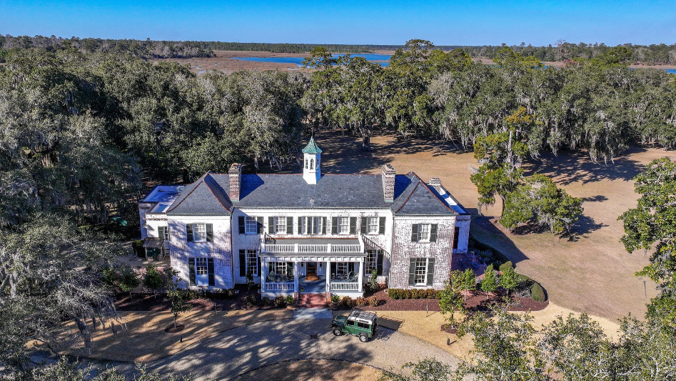 Lowcountry plantation is up for sale. 'Sophisticated’ buyers wanted
