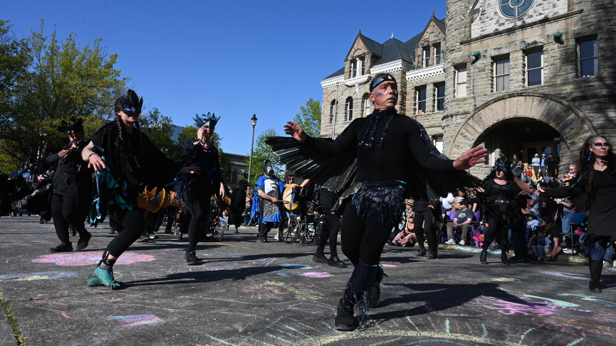 Letters praise the Procession, criticize Rainier School closure, oppose asset stripping the U.S.