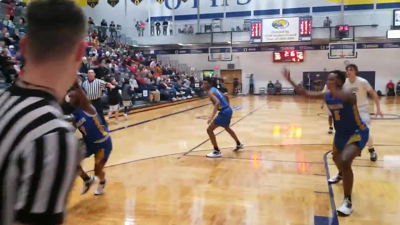 Bank of O’Fallon Shootout, Feb. 8, 2020: Chicago Simeon 54, Collinsville 45