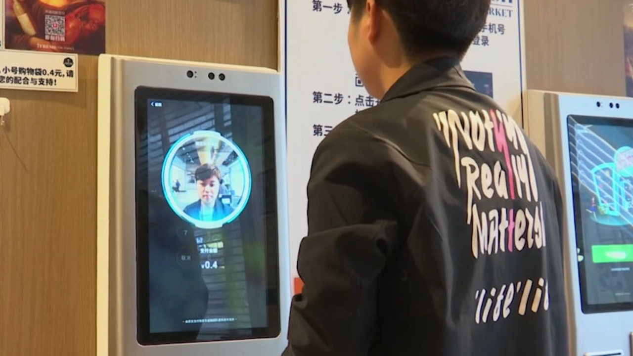 Chinese supermarket test drives checkouts with facial recognition