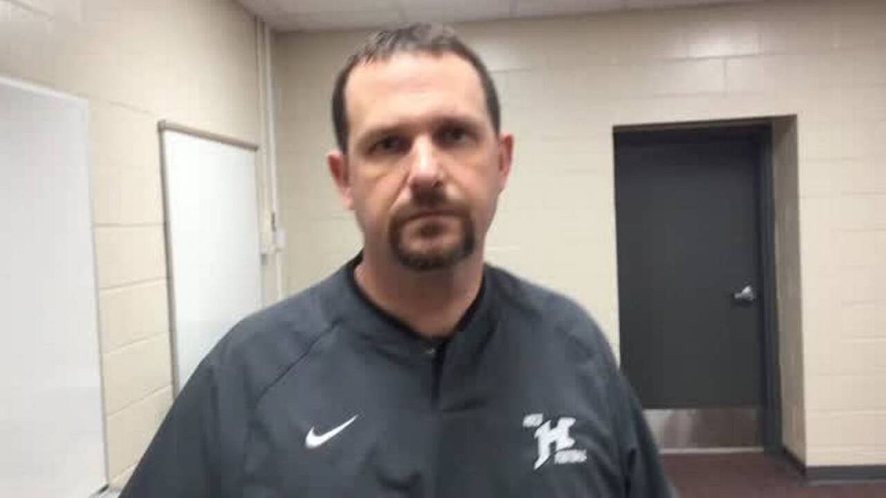 Houston County has six players sign