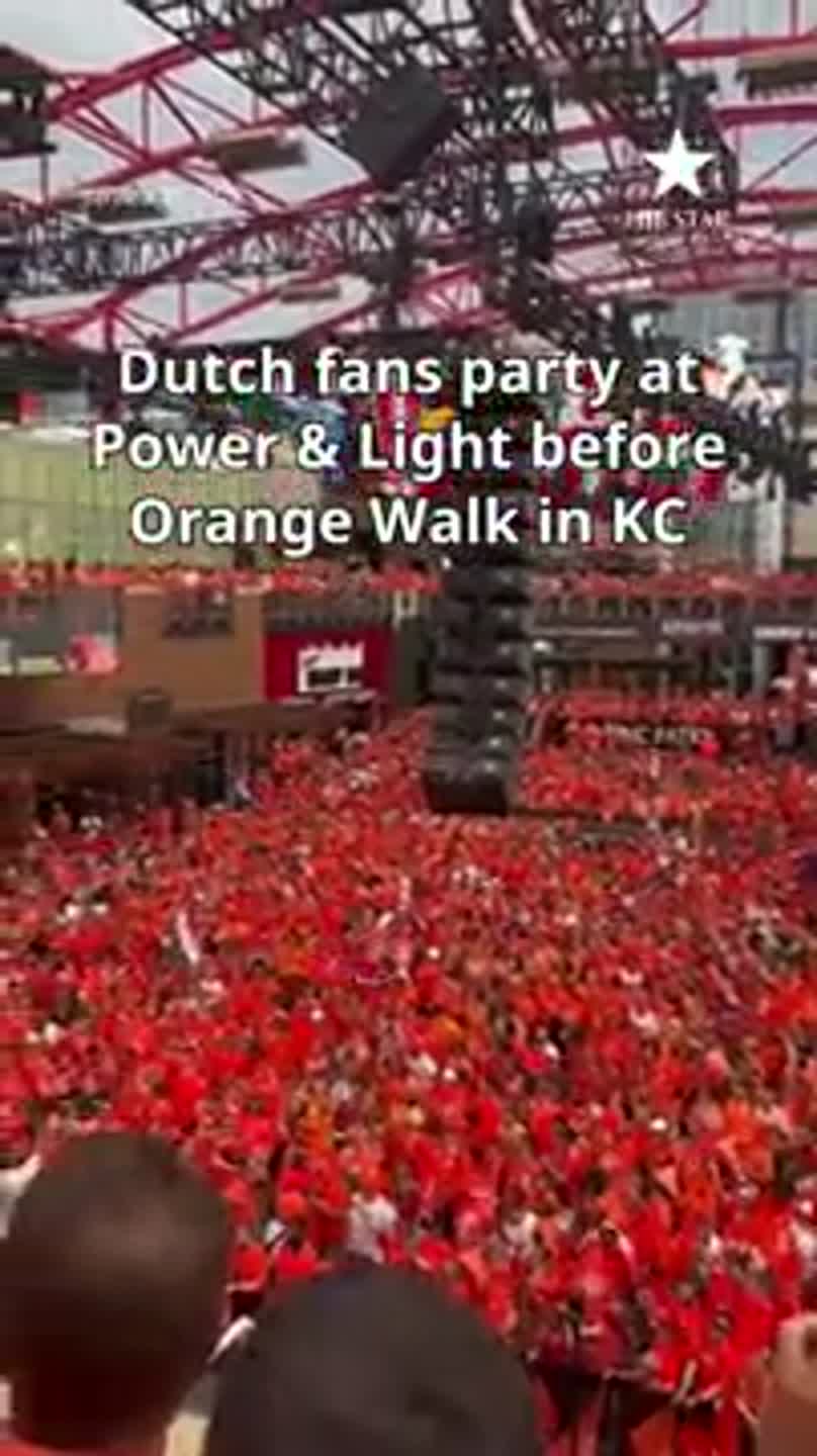 See Dutch fans party at Kansas City's Power & Light before Orange Walk