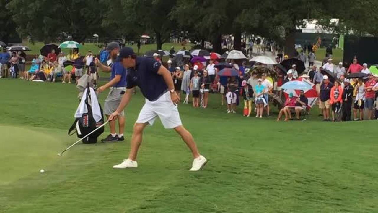 Phil Mickelson practices at Quail Hollow