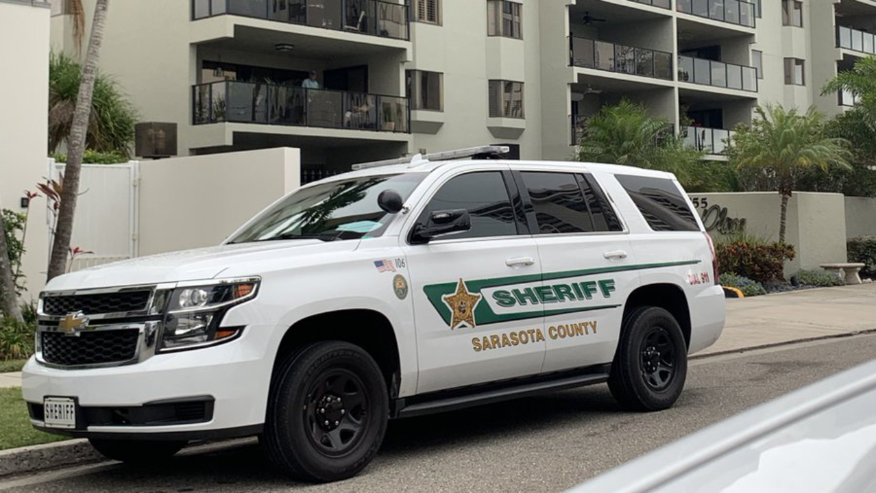 Sheriff’s office identifies Sarasota man shot and killed by deputy while being evicted