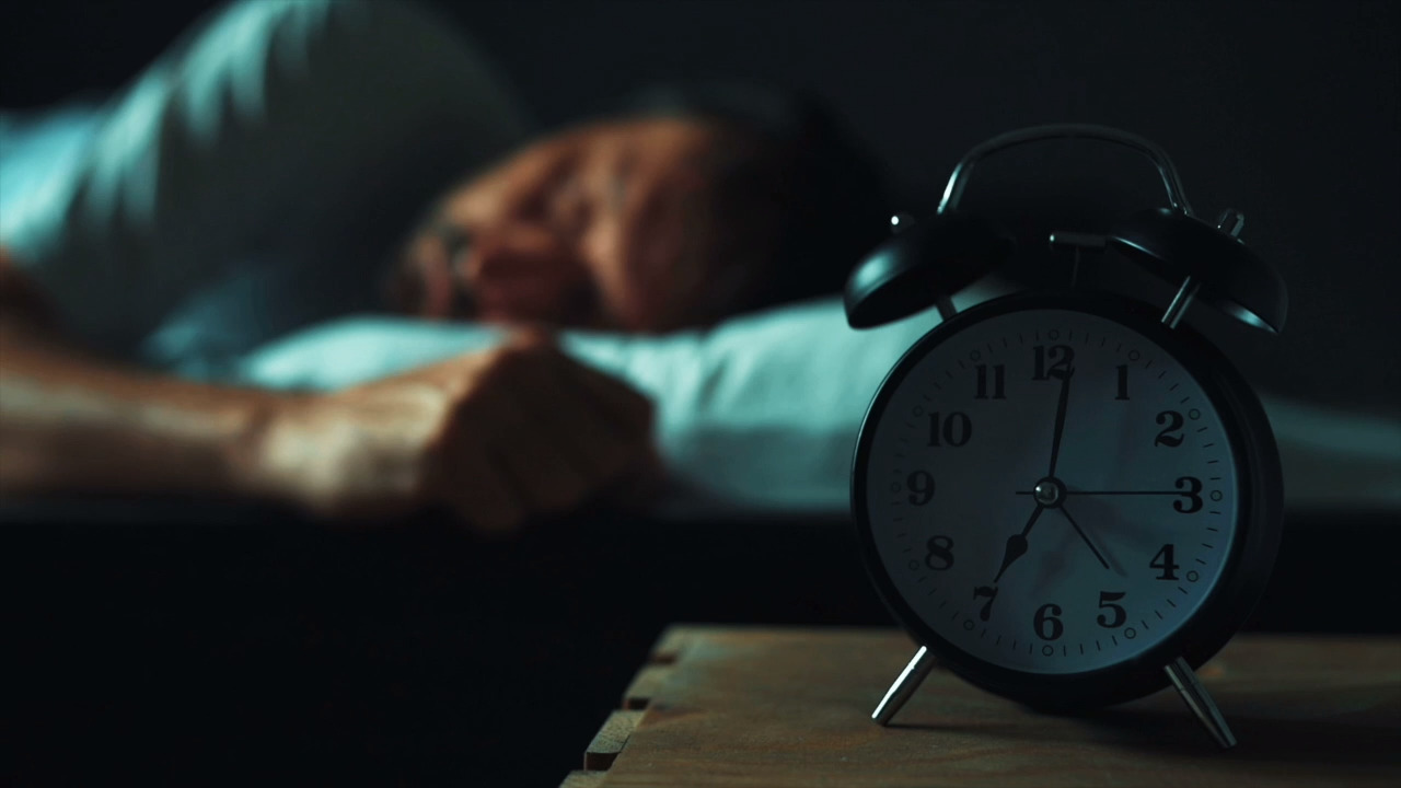 Daylight saving time or no, here’s why you should have regular sleep habits
