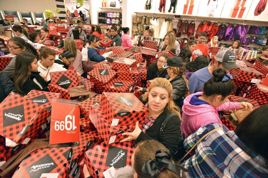 Black Friday shopping? Survey says it could be chaotic