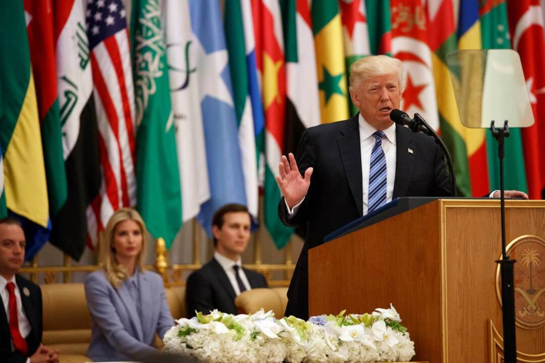 Trump scraps harsh language in speech to Muslim leaders