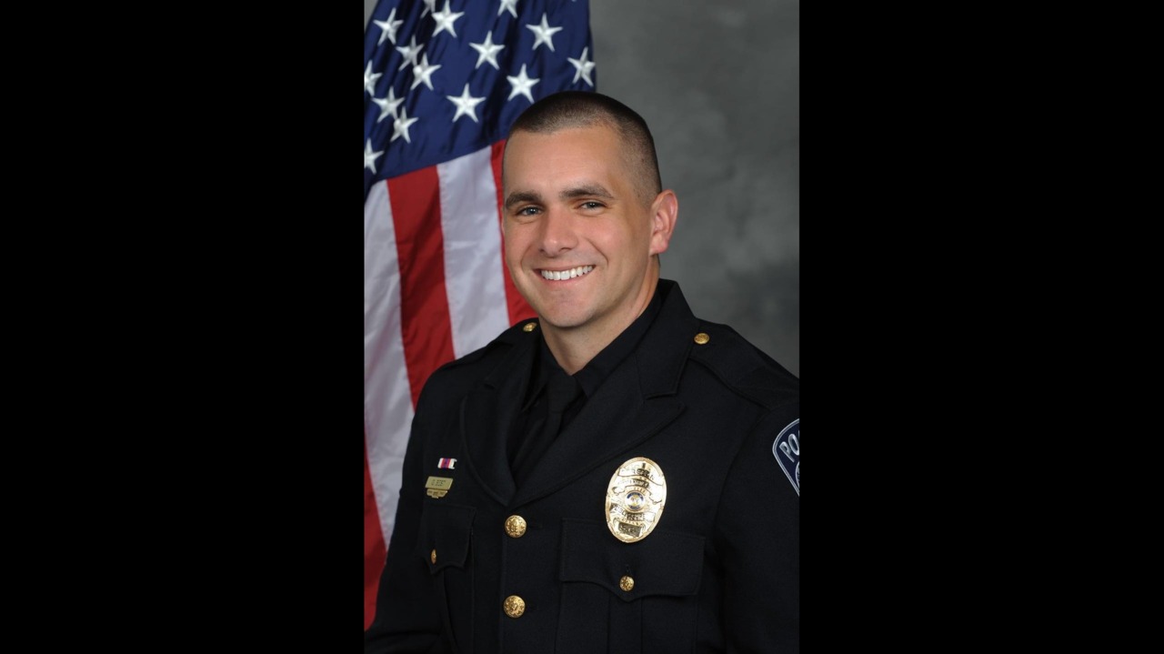 ‘We got a great loss’: North Myrtle Beach cop dies in crash while responding to call