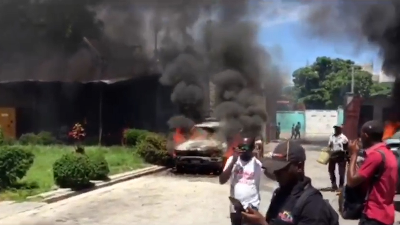 Ignited by fuel costs, Haiti looting, violence escalate, targeting charities, politicians