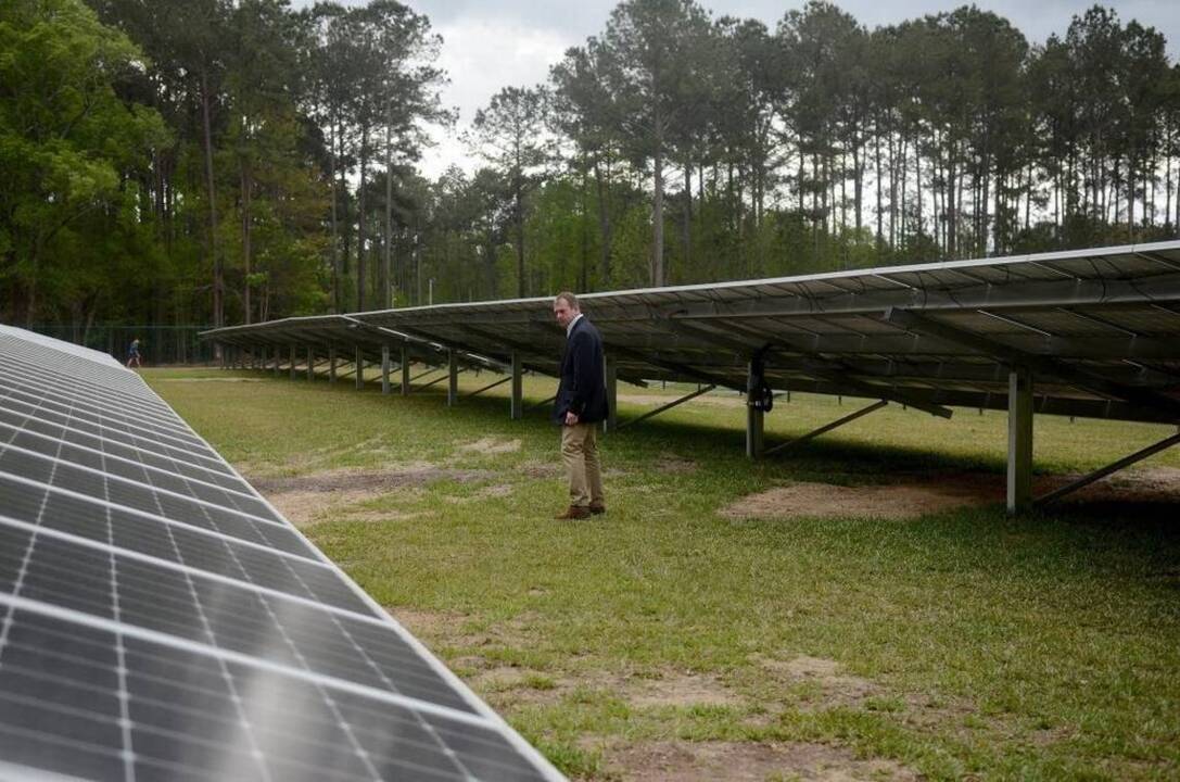 Community solar vs. utility solar farms; What’s the difference?