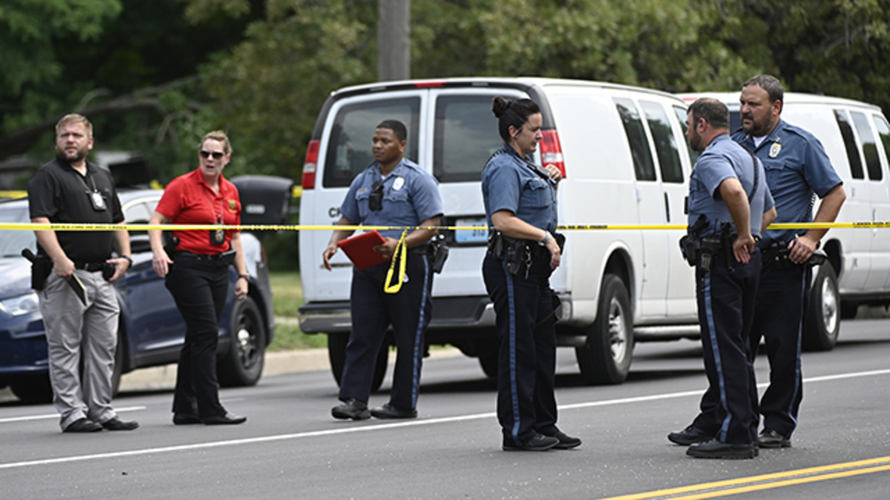 Kansas City Police investigate homicide after man found fatally shot in ...