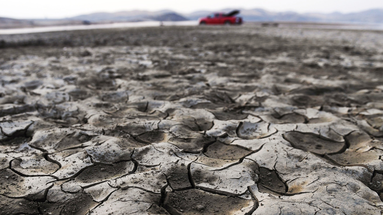 Dominoes from the massive Creek Fire teetering over San Joaquin Valley farmers
