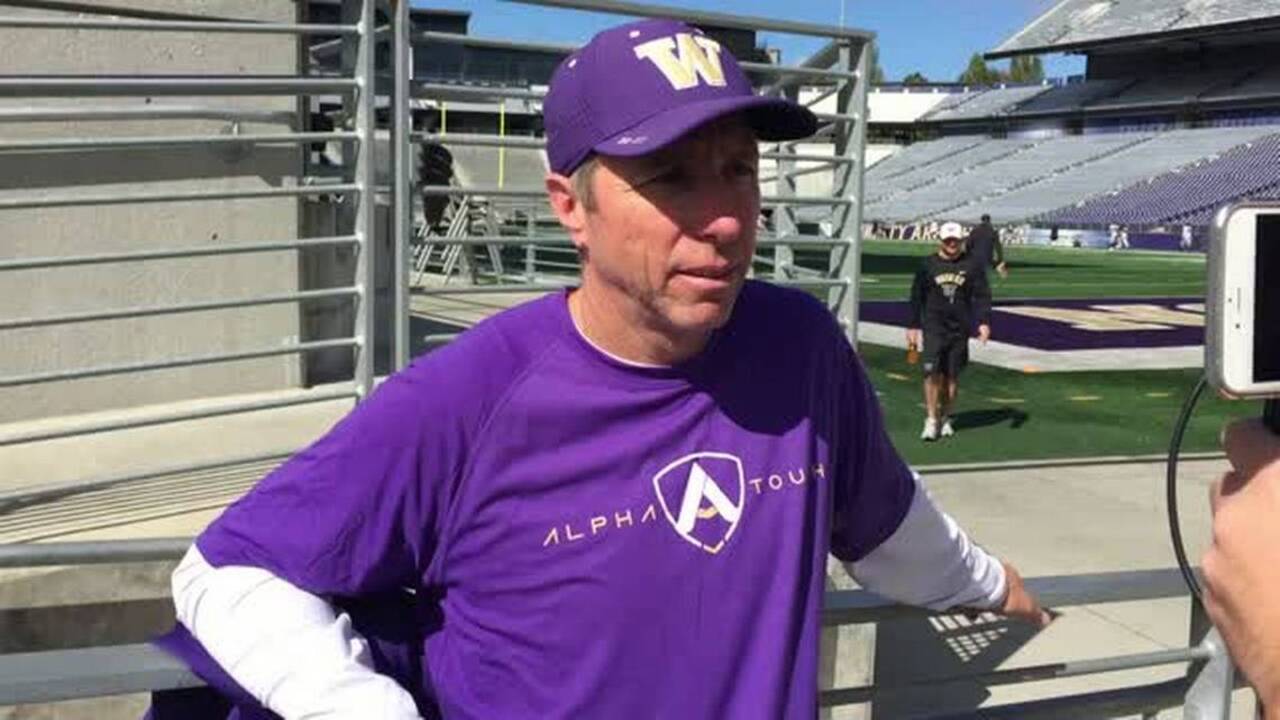 OL coach Chris Strausser talks offensive line rotation