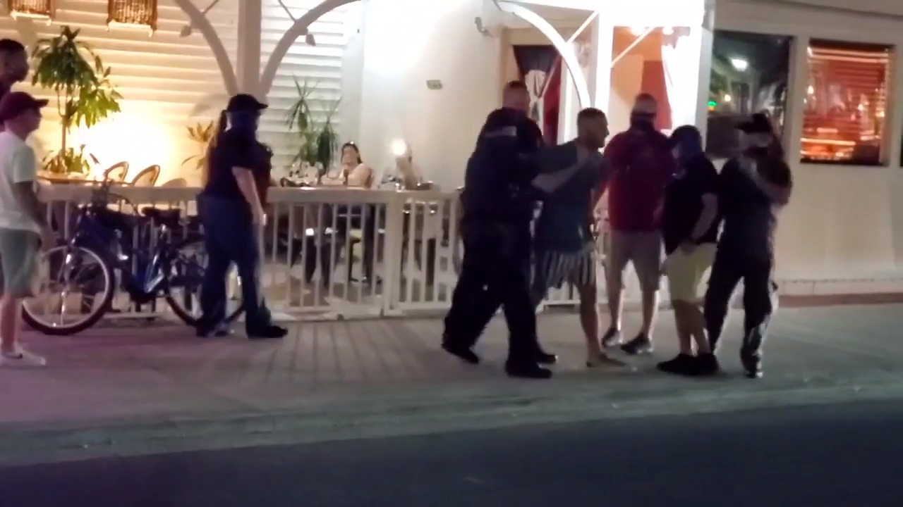 In Key West, not wearing your mask in public can lead to arrest | Miami ...