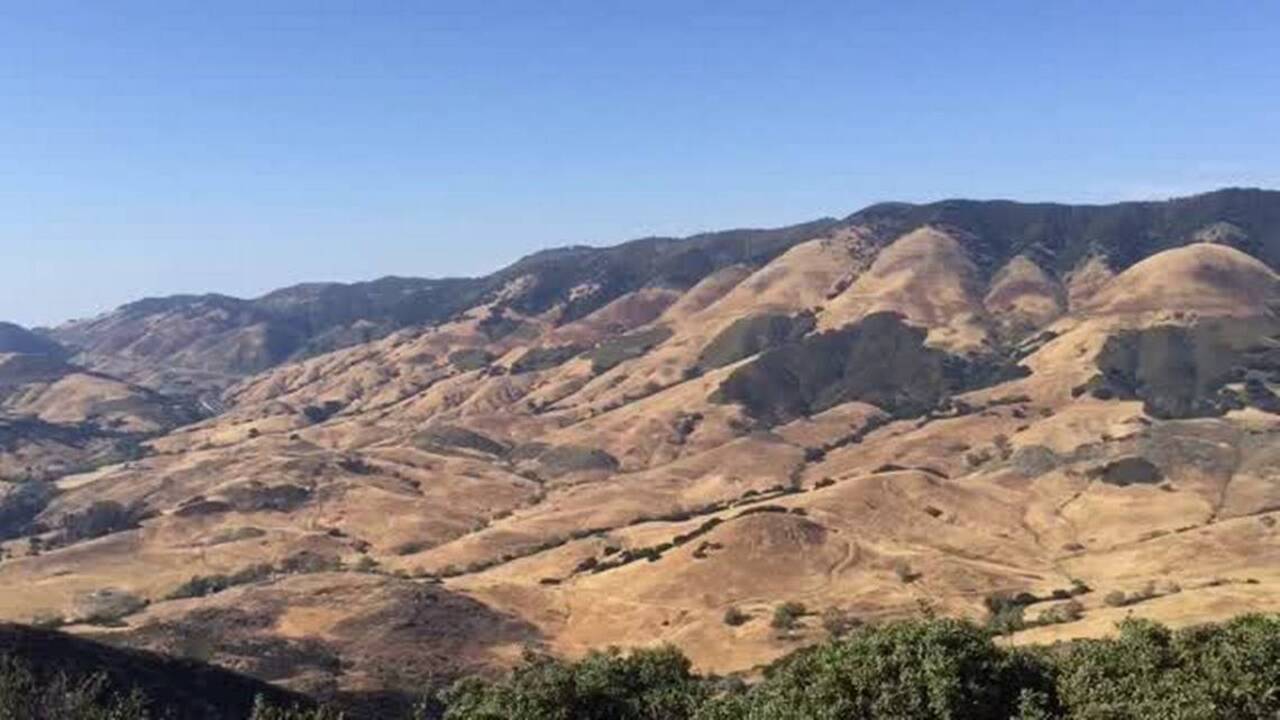 Hiking the Reservoir Canyon Trail