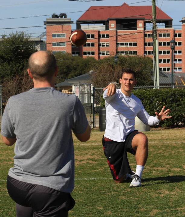 Former Gamecock Perry Orth starts a quarterbacking school 