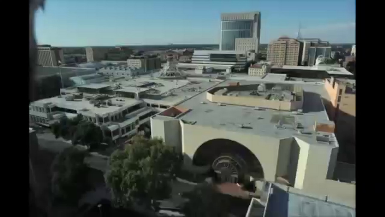 Time-lapse of Downtown Plaza demolition