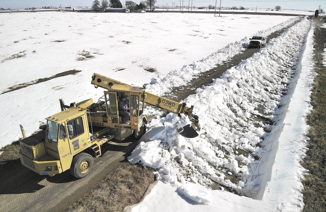 Getting a scoop on the canals