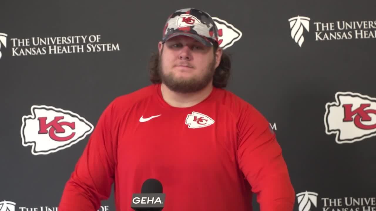Chiefs’ Creed Humphrey thanks offensive line room for his Pro Bowl selection