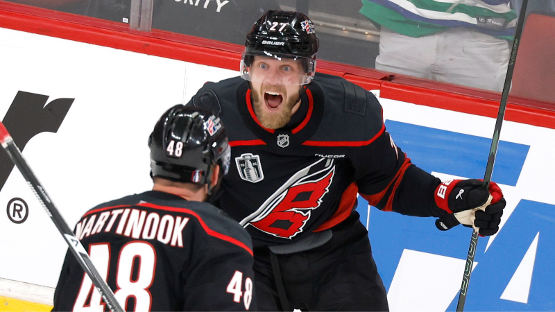 Hurricanes and Golden Knights battle in Stanley Cup Game 1