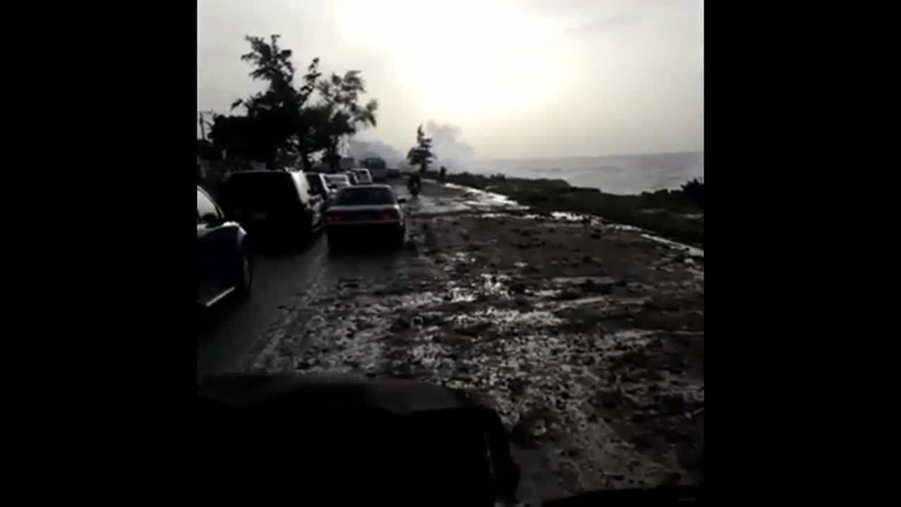 Hurricane Matthew disrupts traffic in Santo Domingo