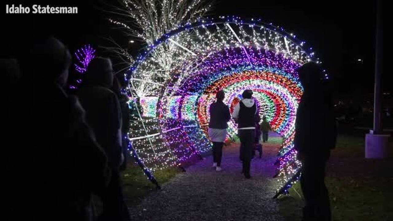 Really into Christmas lights? Jump-start your holiday spirit with our Treasure Valley guide