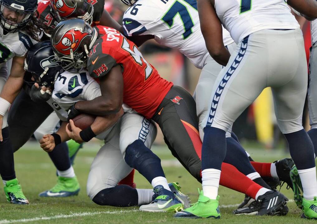 Dave Boling: Seahawks can lose to anybody when O-line plays this poorly