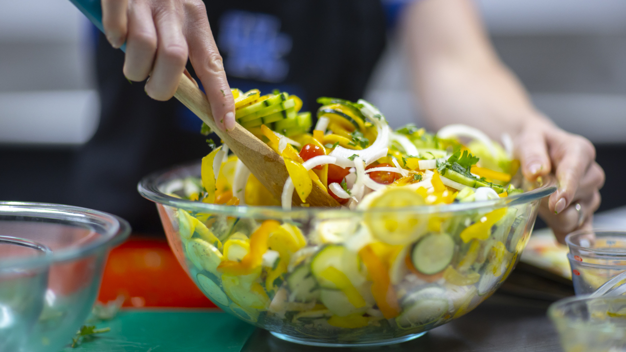 UK Extension offers learning for home cooks and gardeners