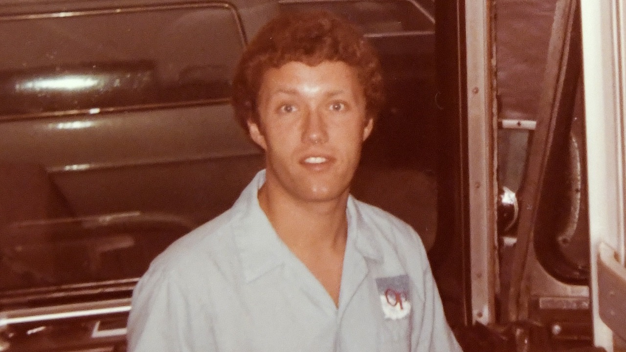 Former Travis Avenue Baptist Church youth minister allegedly sexually abused two teenage girls 37 years ago