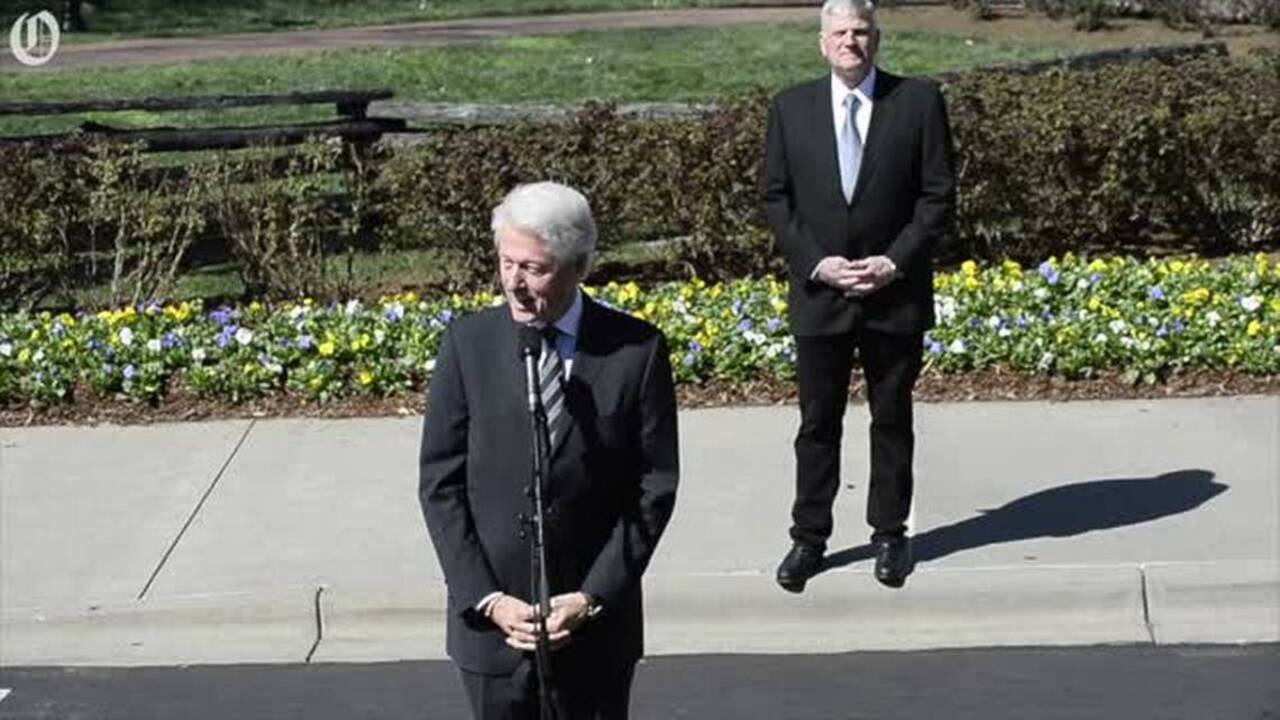 Former President Clinton pays tribute to Graham’s ‘open heart’ in Charlotte visit
