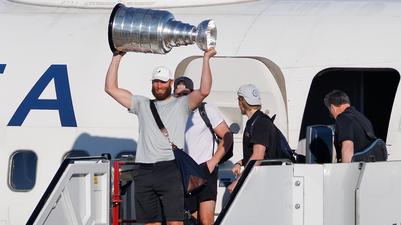 Stanley Cup Champion Hurricanes arrive at RDU