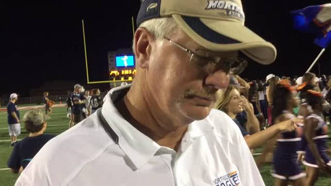 Eagles shake off slow start for blowout