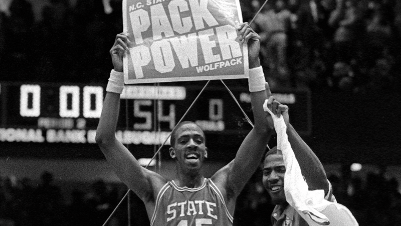 Cozell McQueen, a member of NC State’s ‘Cardiac Pack’ in 1983, has died