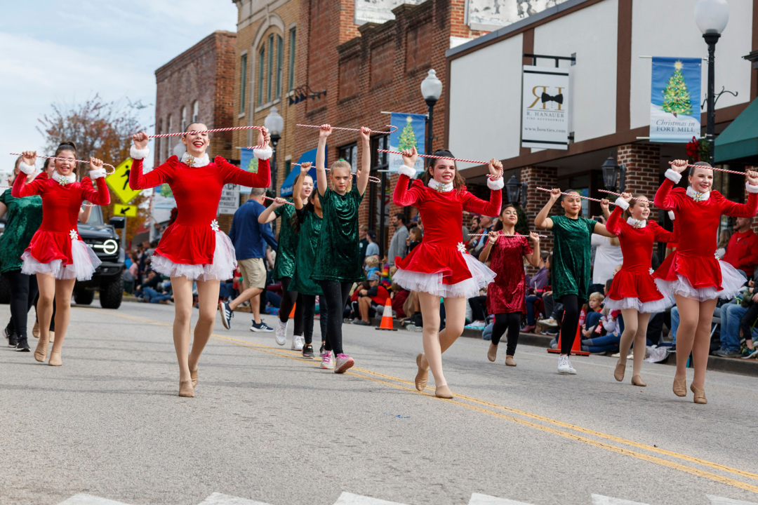 Fort Mill rings in the holiday season at annual parade