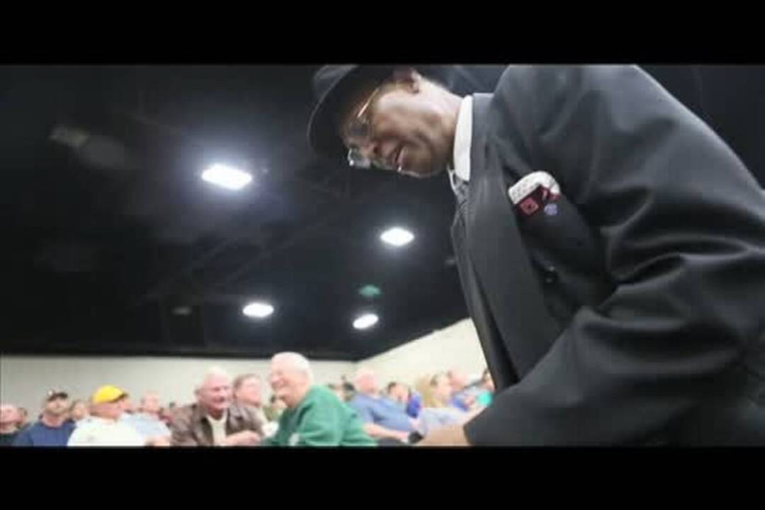 Mr. Bojangles entertains at Beach Ball Classic