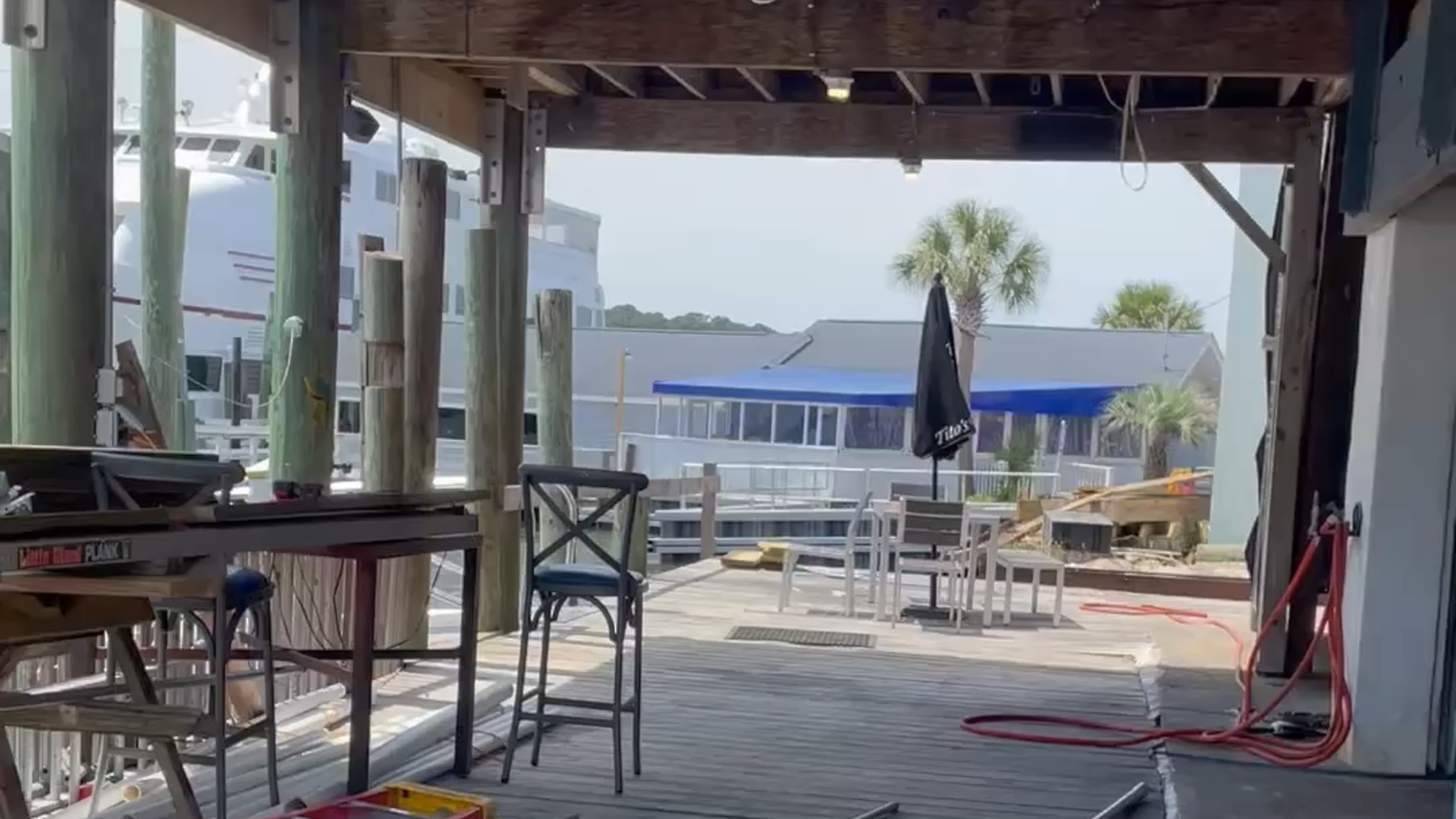 Little River waterfront restaurant expands