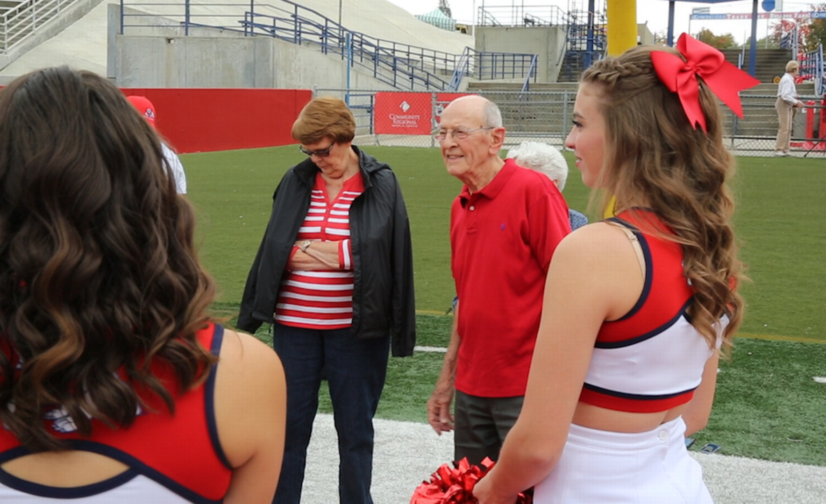 These old 'Dogs show there's still plenty of go in their halftime show