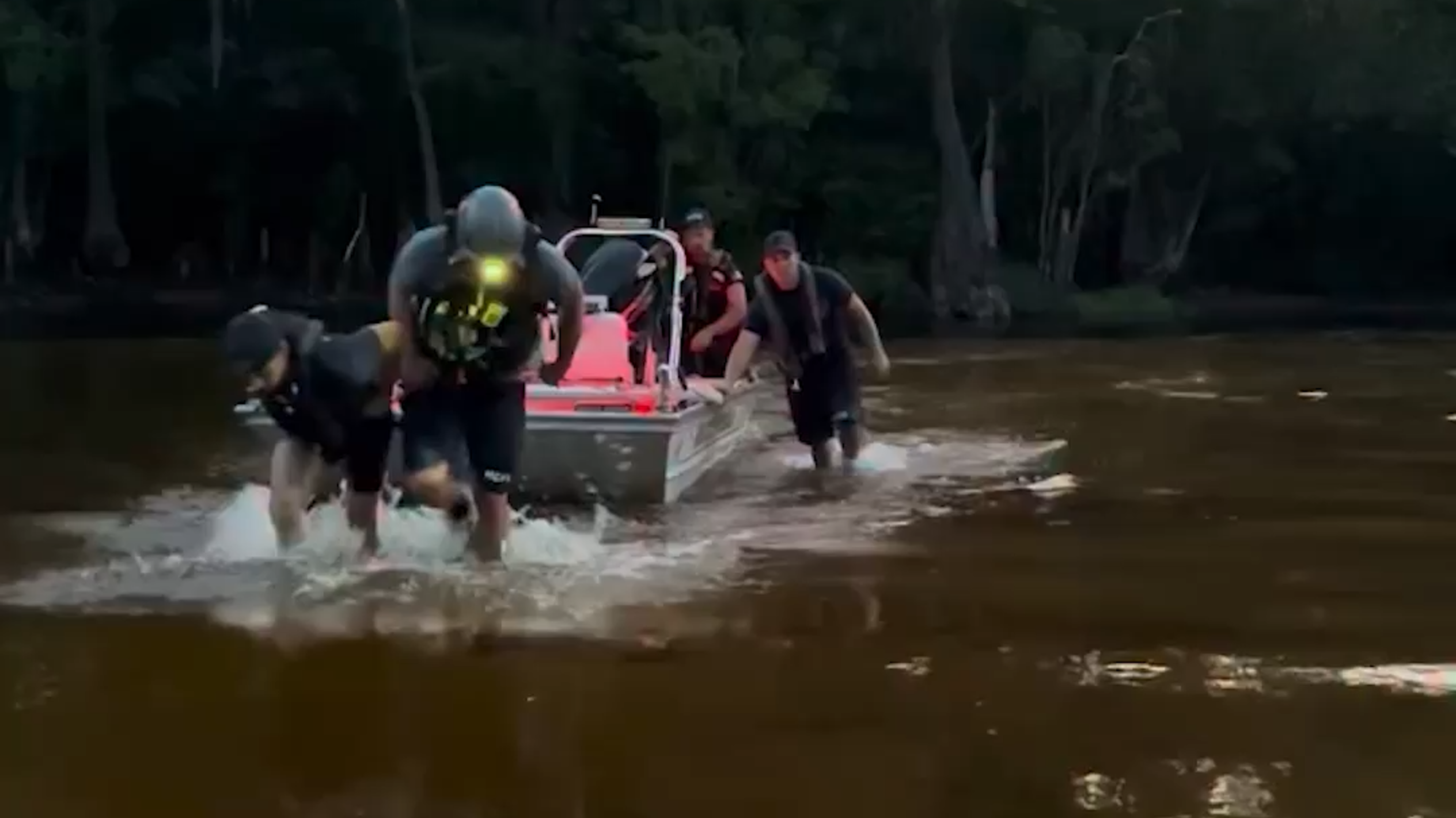 Rescue crews search for missing boater