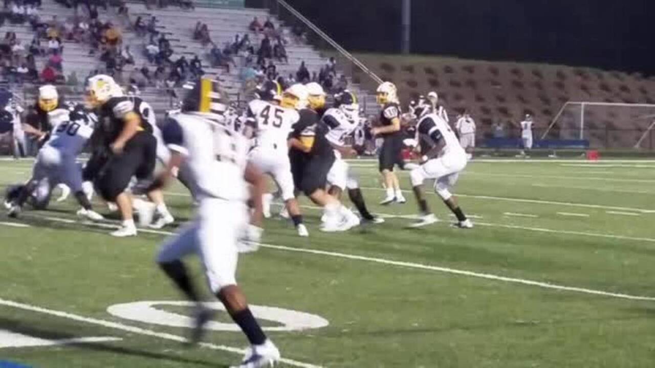 Fort Mill High School back looks small, but runs big