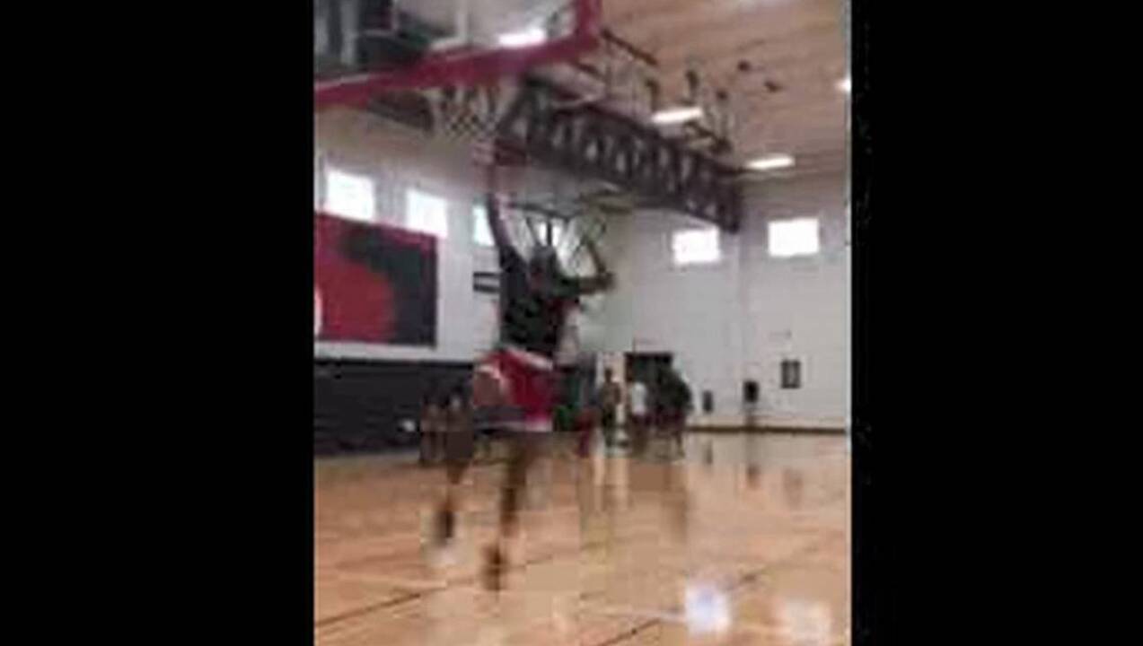 Watch: Ashlyn Watkins dunks as an 8th grader