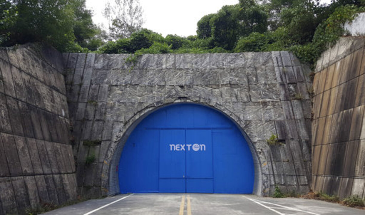 This tunnel farm could be the future of agriculture