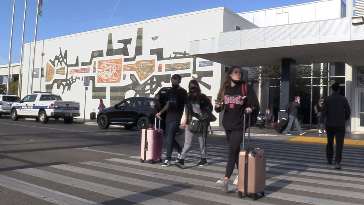 Fresno airport sees record-breaking passenger volume in 2024 | Fresno Bee